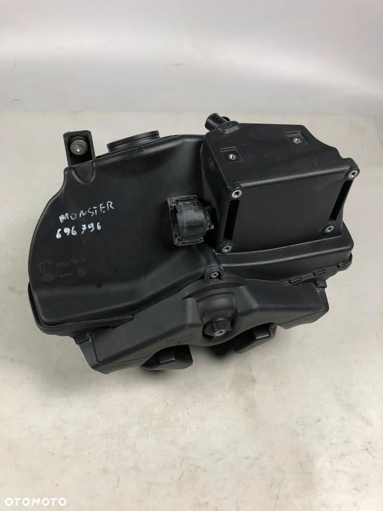 Ducati Monster 696 796 08-14 Obudowa Filtra Airbox - 7