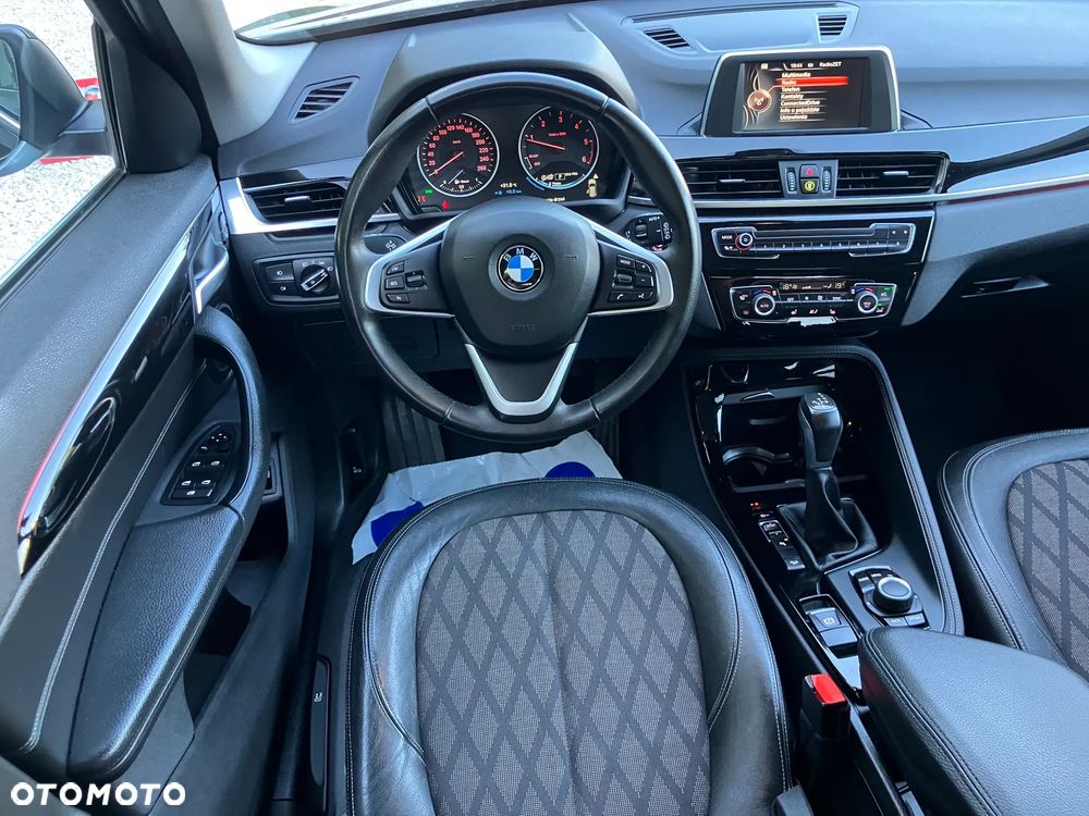 BMW X1 xDrive25d Sport Line - 33