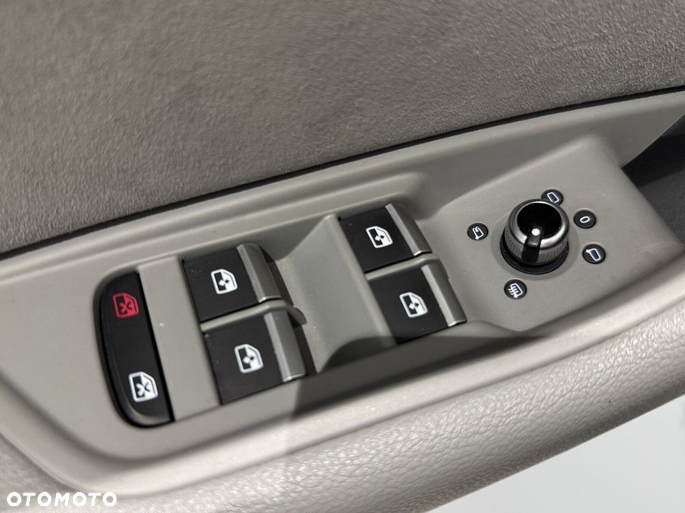 Audi A4 Avant 40 TDI Advanced S tronic - 12