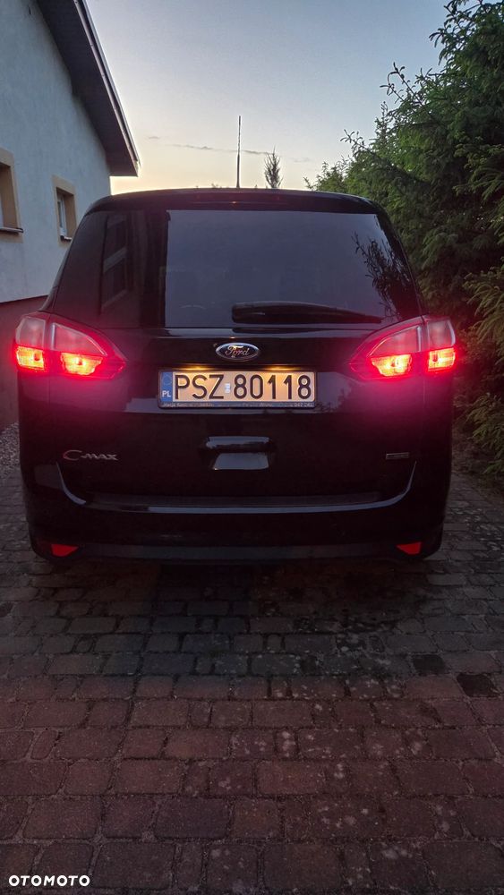 Ford Grand C-MAX ver-1-0-ecoboost-titanium-ass - 11