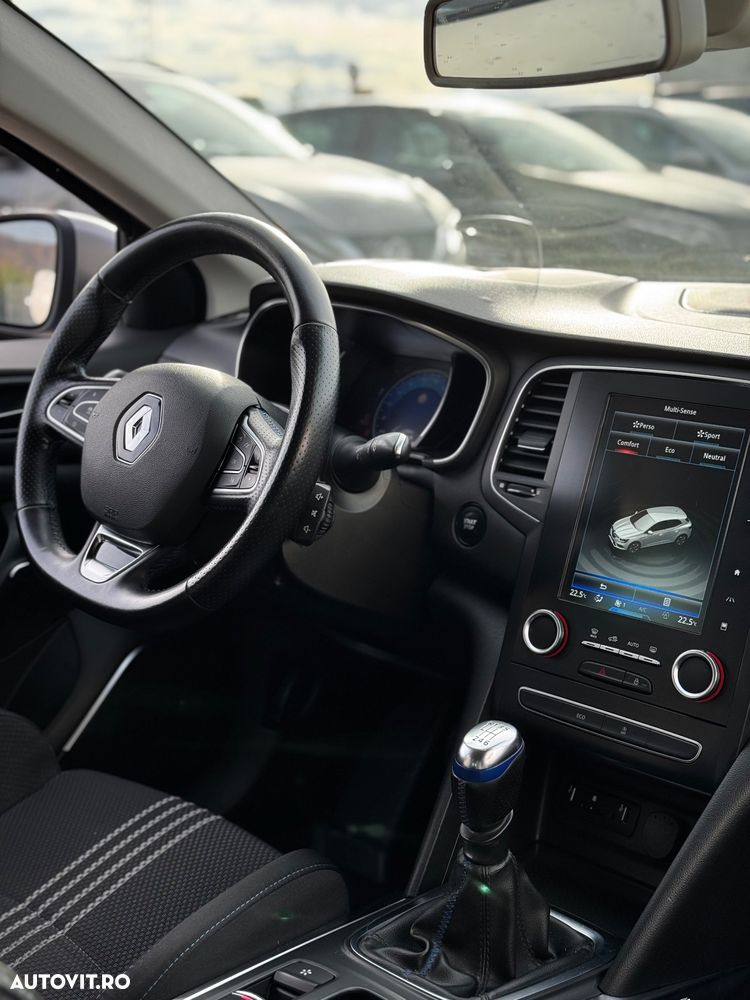 Renault Megane 1.6 dCi GT Line - 10