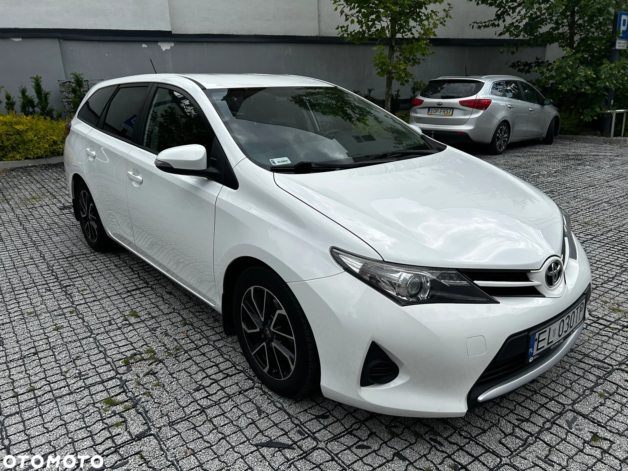 Toyota Auris 1.4 D-4D Active - 8