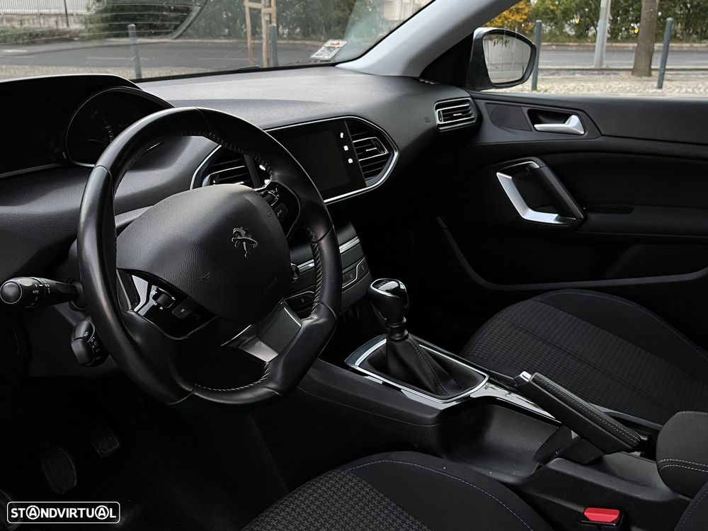 Peugeot 308 SW 1.5 BlueHDi Style - 8