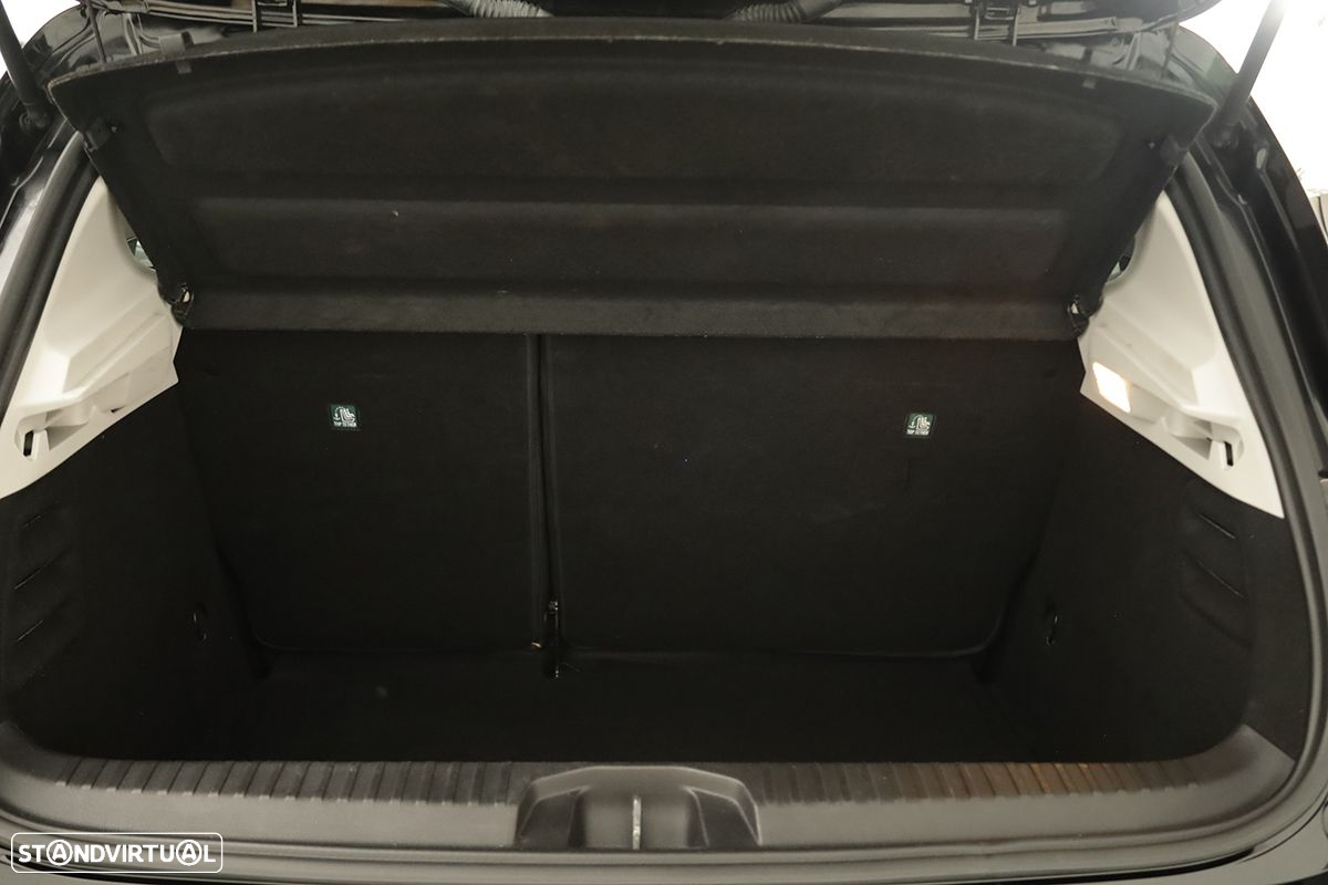 Renault Clio - 25
