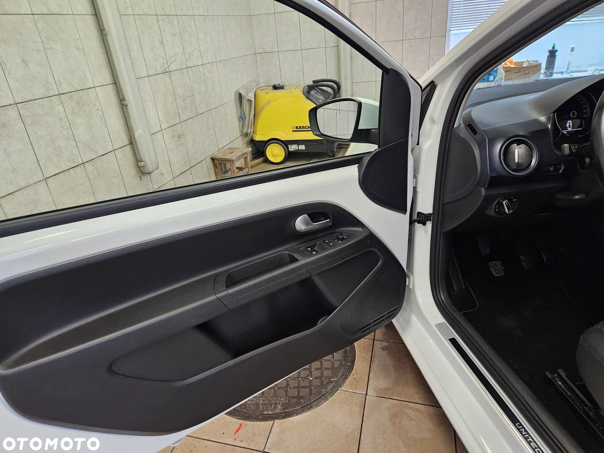 Volkswagen up! 1.0 United - 7