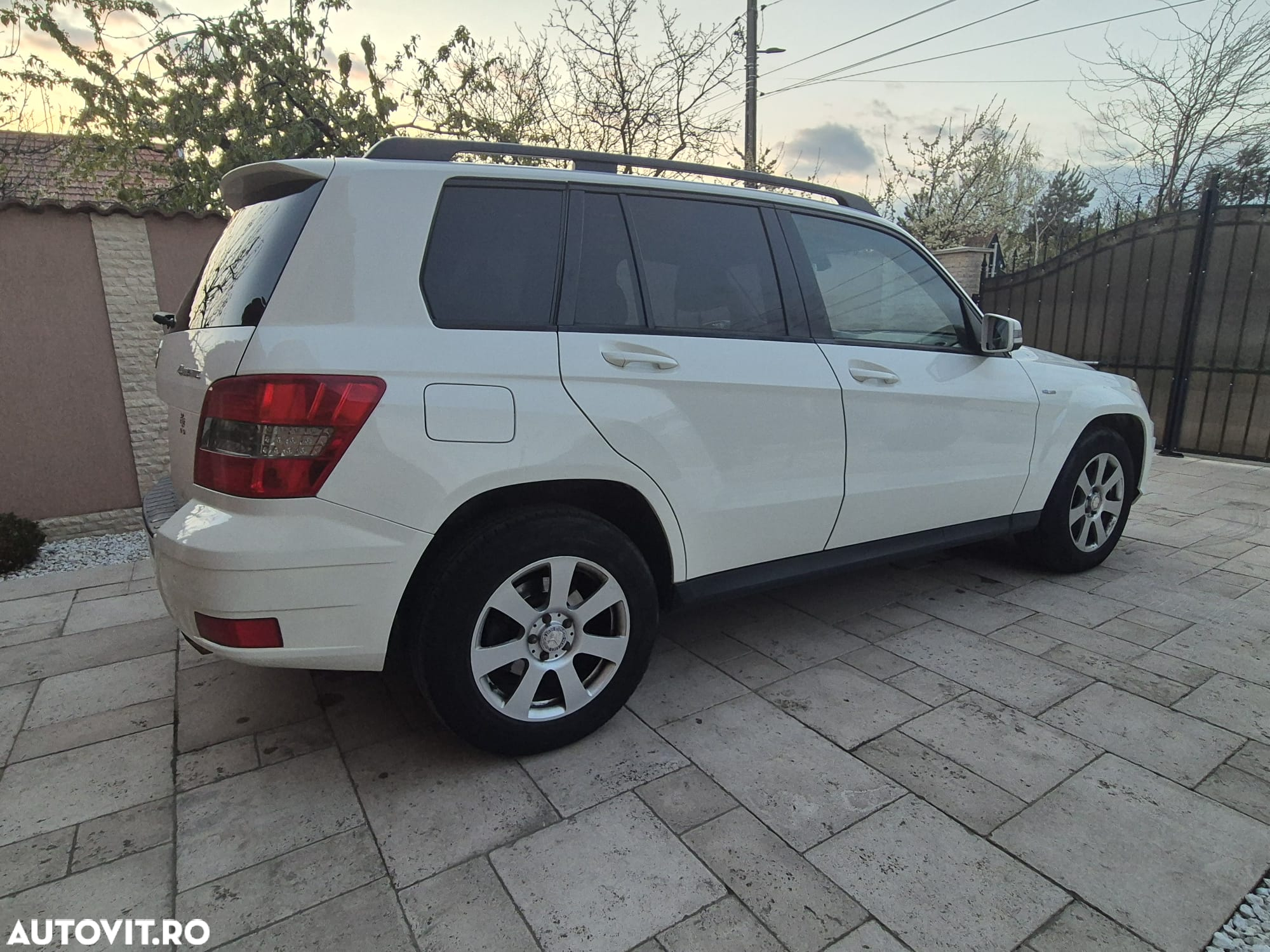 Mercedes-Benz GLK 250 CDI 4M BlueEfficiency Aut. - 3