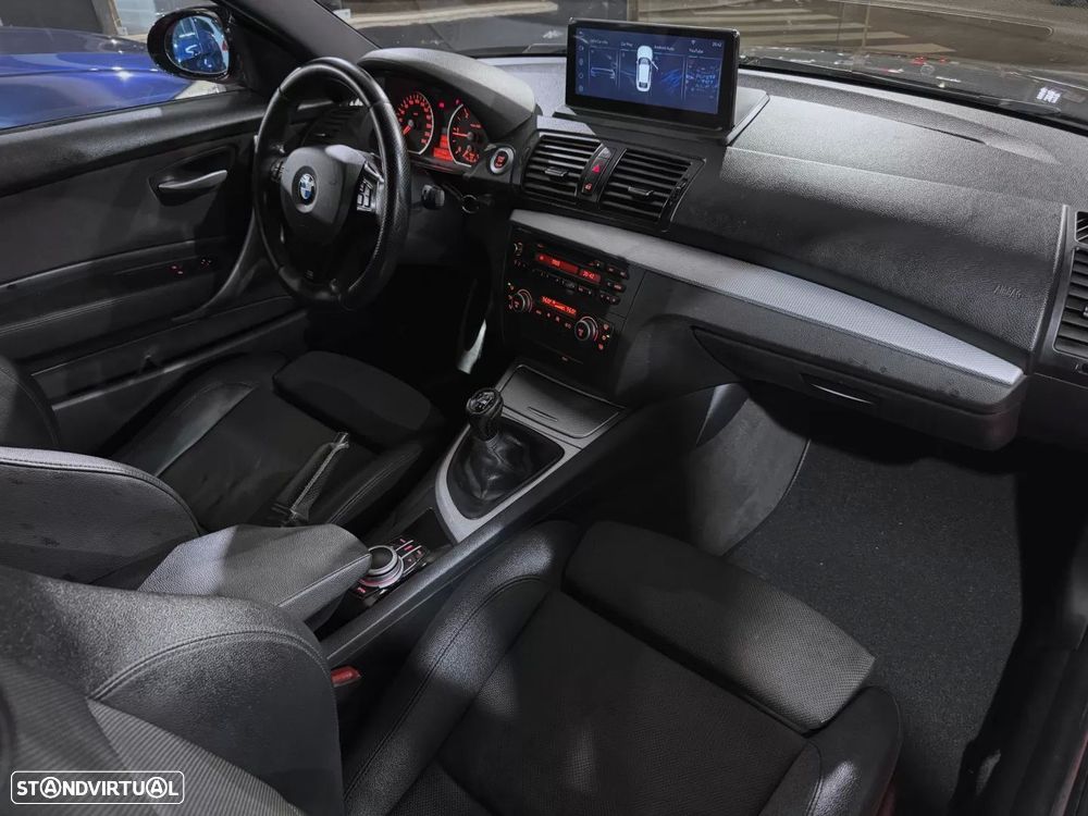 BMW 118 d Pack M - 10