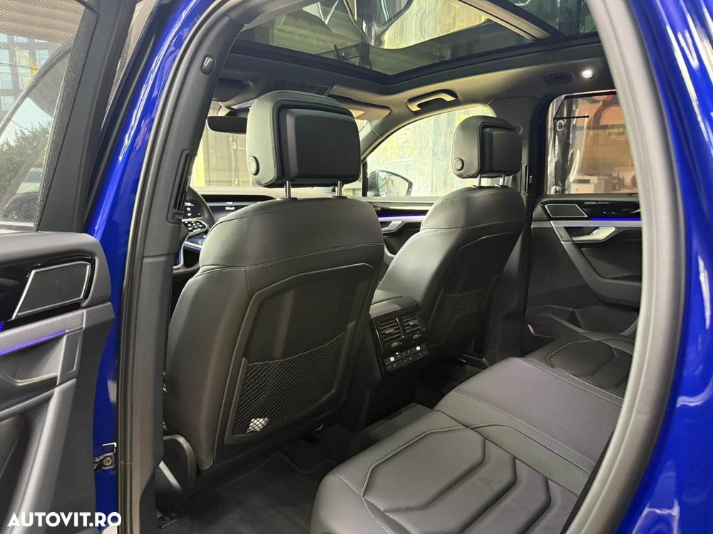 Volkswagen Touareg - 27