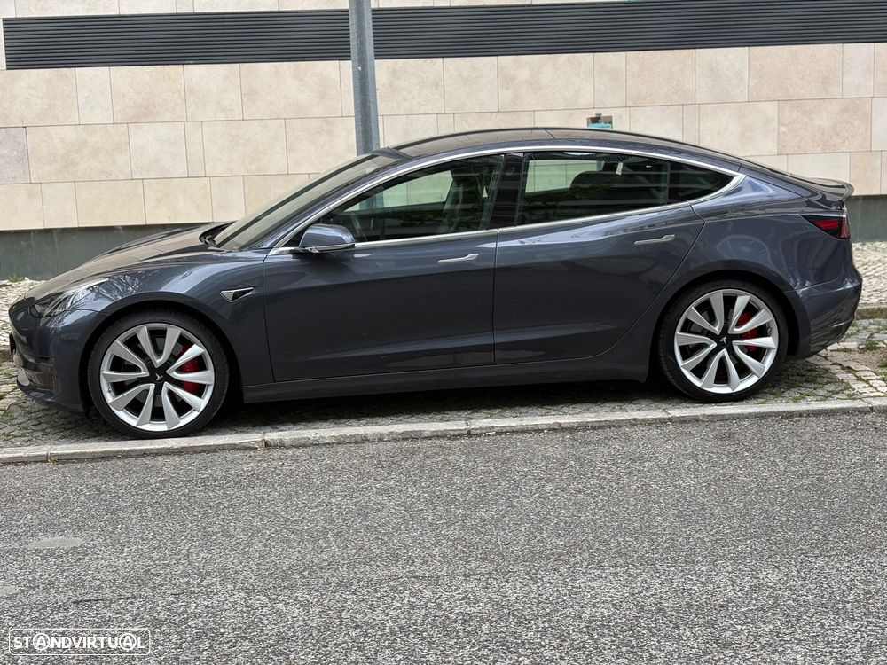Tesla Model 3 Performance Dual Motor AWD - 2