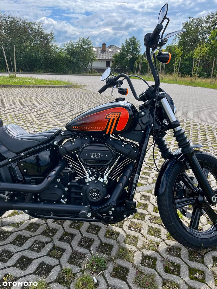 Harley-Davidson Softail Street Bob - 7