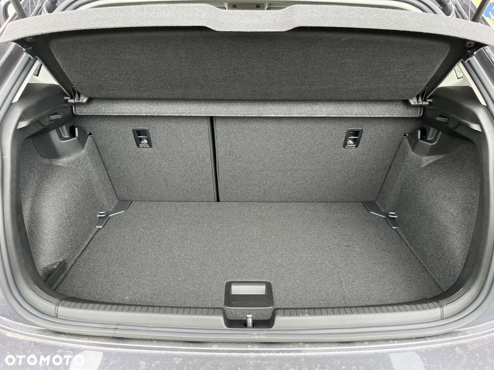 Volkswagen Polo 1.0 TSI Life Plus - 17