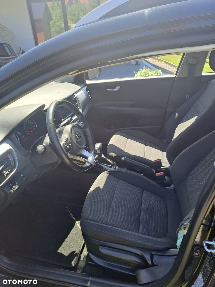 Kia Stonic 1.0 T-GDI 120 DCT OPF Edition 7 - 16