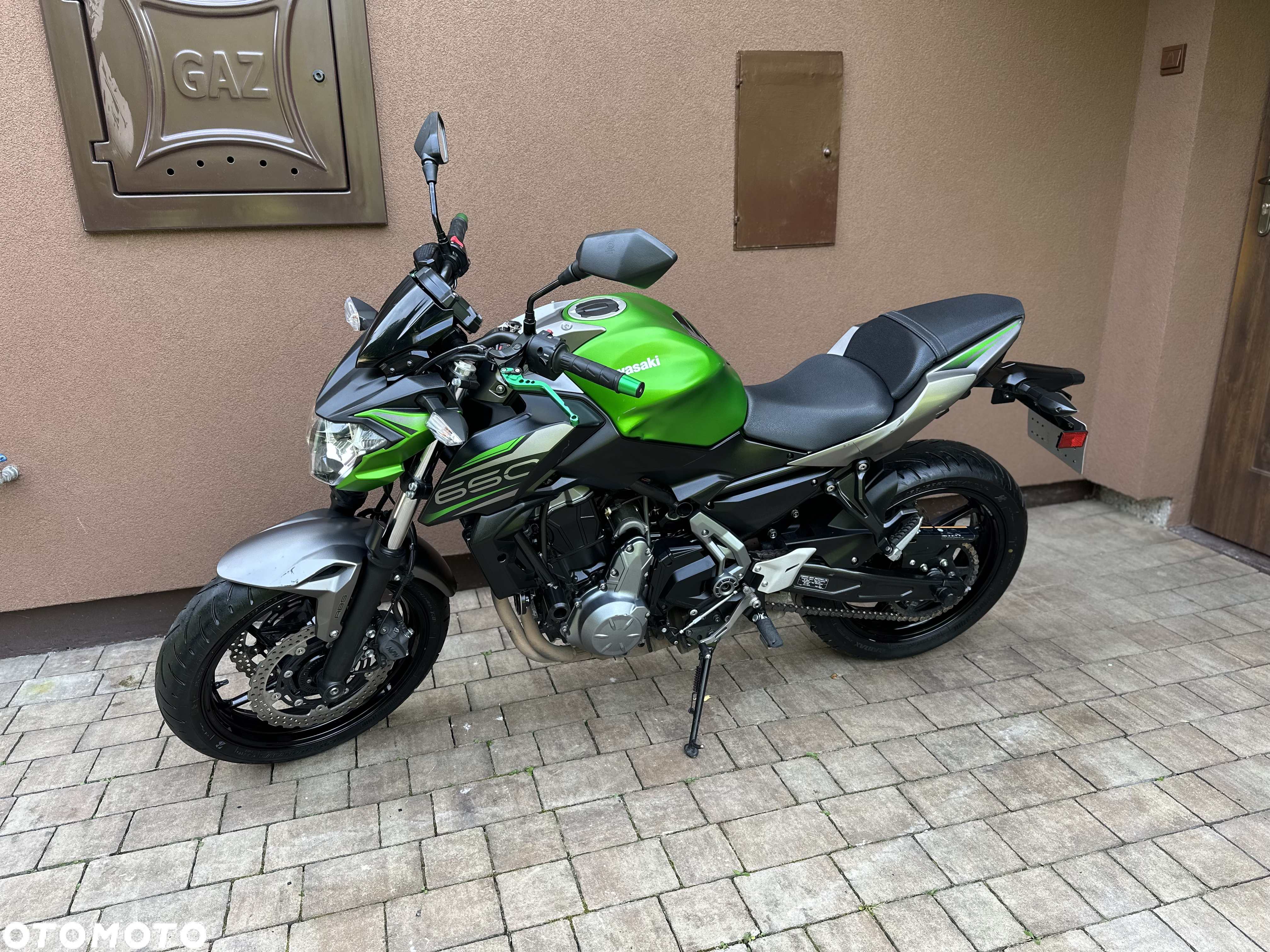 Kawasaki Z 650 - 12