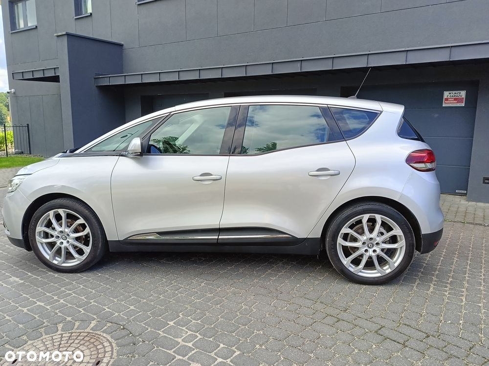 Renault Scenic - 6