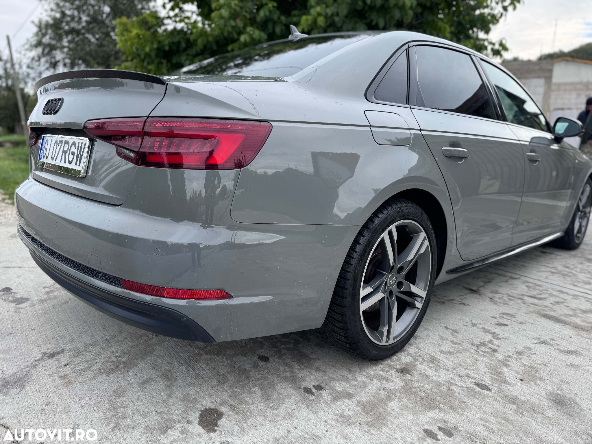 Audi A4 Avant 1.4 TFSI S tronic - 4