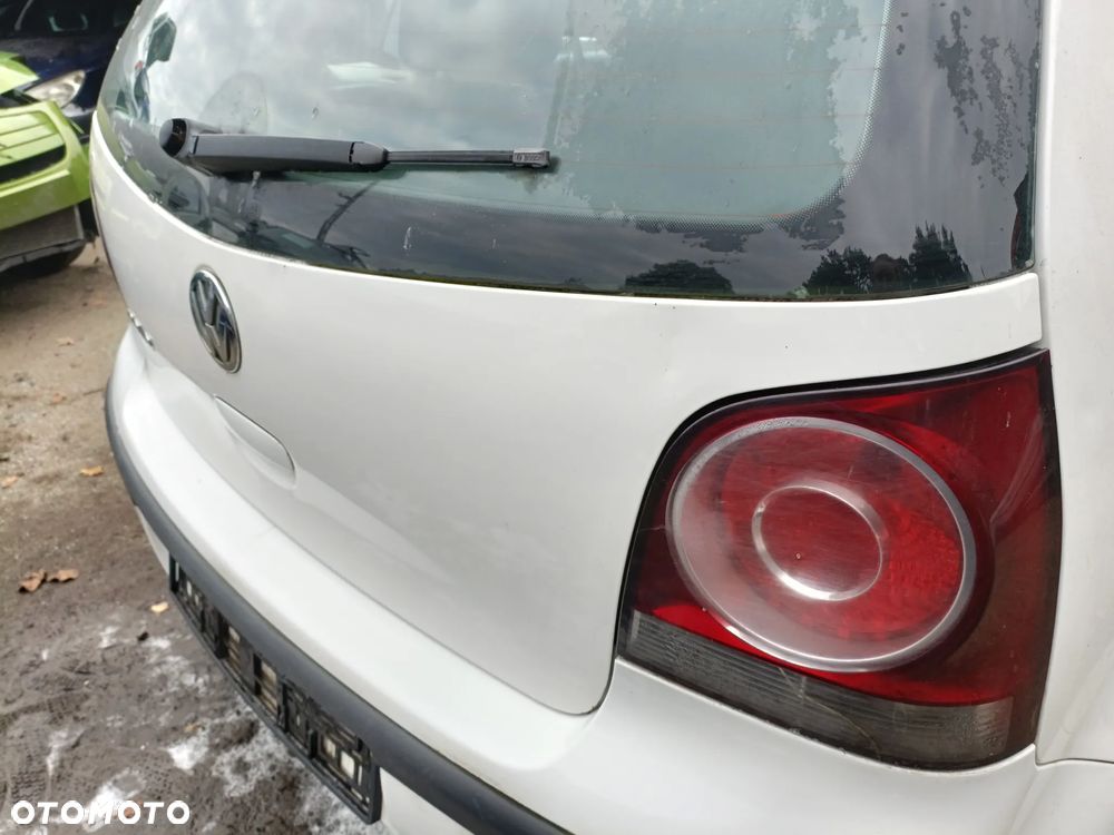 VOLKSWAGEN POLO IV 9N 05-09 LIFT 2009 r. LB9A 5D HB KLAPA TYLNA BAGAŻNIKA * - 5