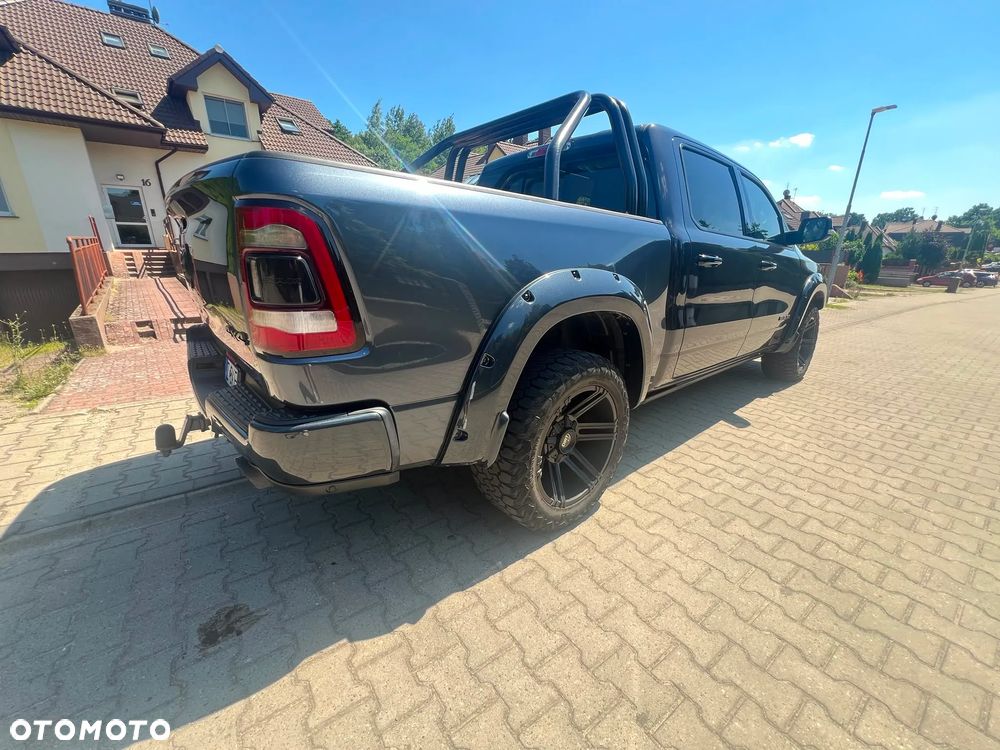 RAM 1500 5.7 Crew Cab Limited - 10