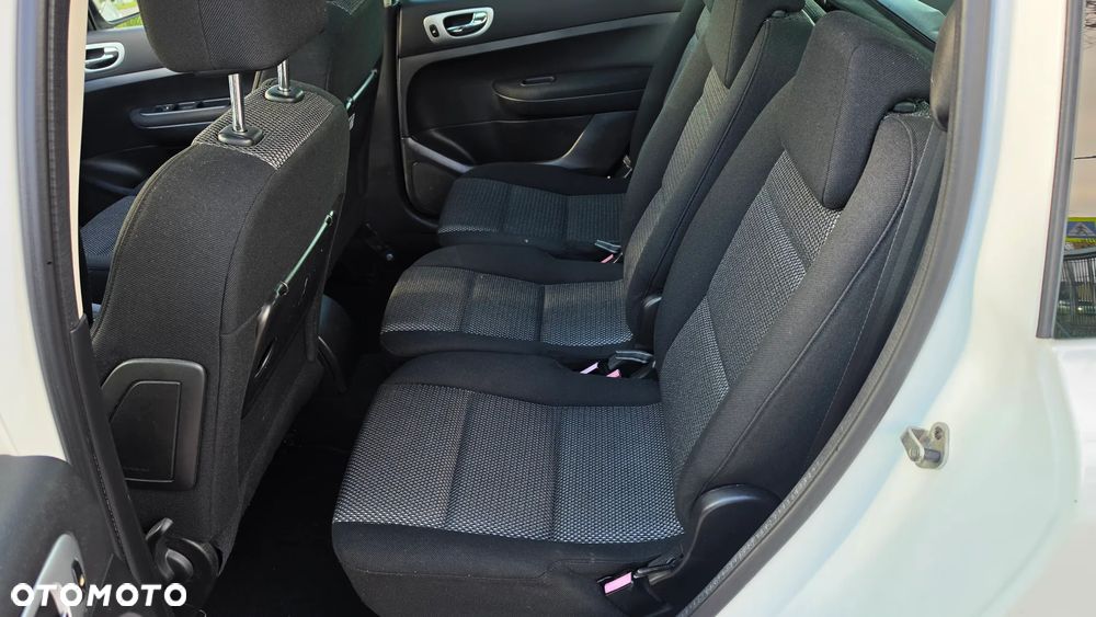Peugeot 307 HDi Break 110 OXYGO - 13