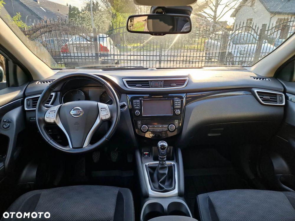 Nissan Qashqai 1.5 dCi DPF 360 - 13
