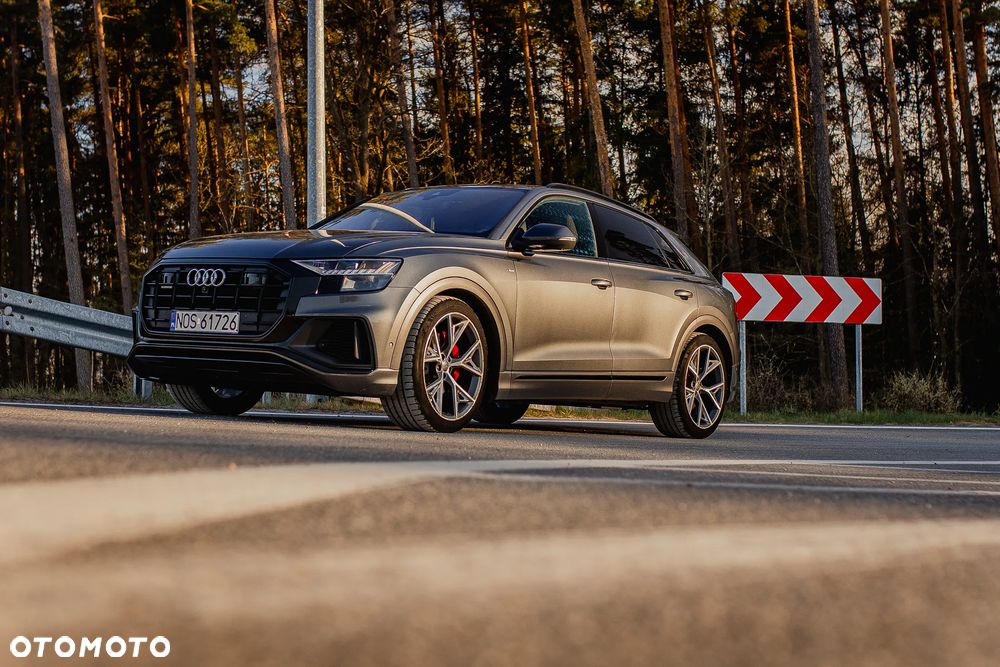 Audi Q8 - 11