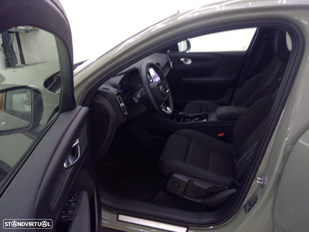 Volvo C40 - 7