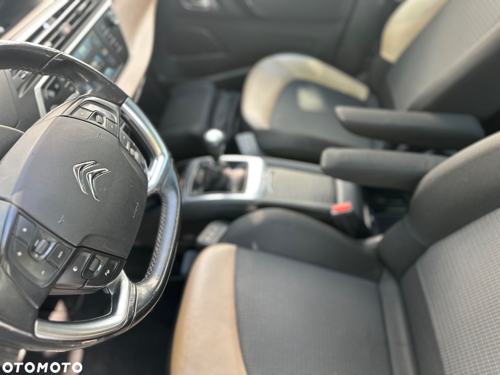 Citroën C4 Picasso 1.6 THP Exclusive - 10