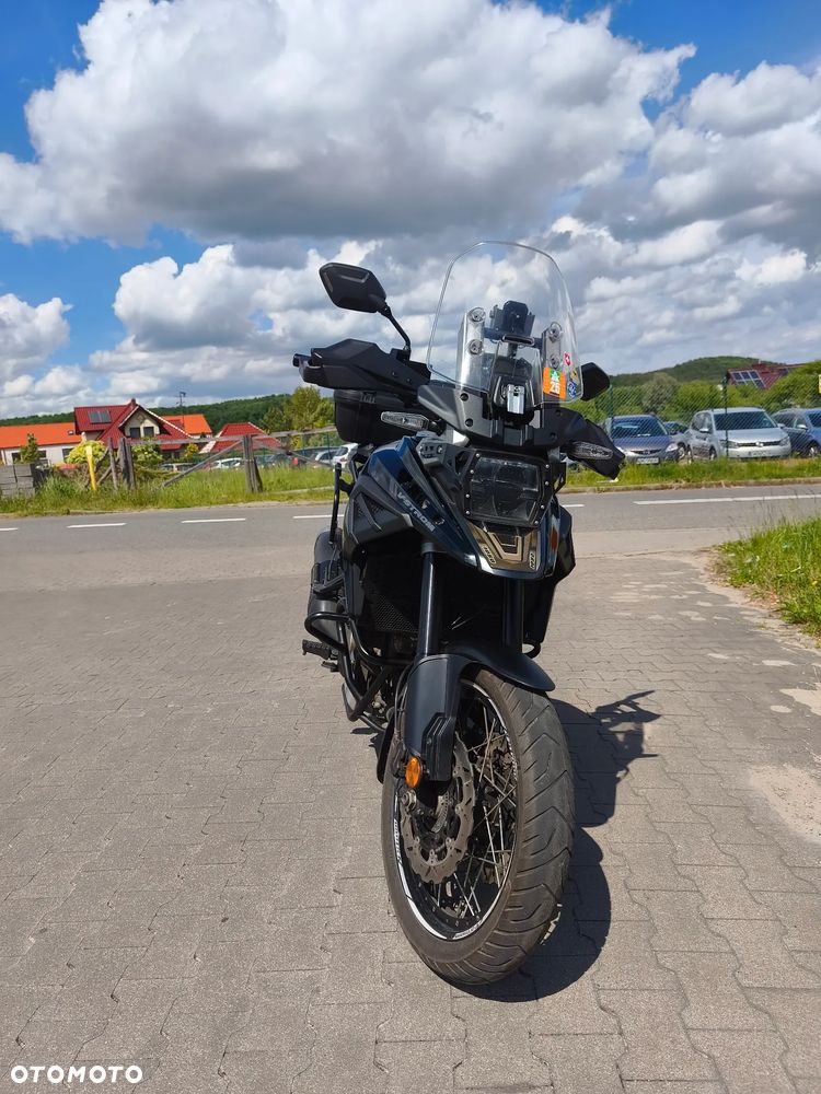 Suzuki V-STROM - 2