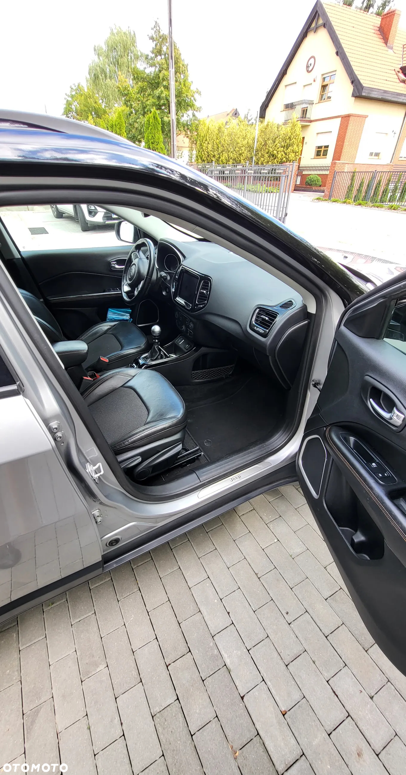 Jeep Compass 1.4 TMair Night Eagle FWD S&S - 16