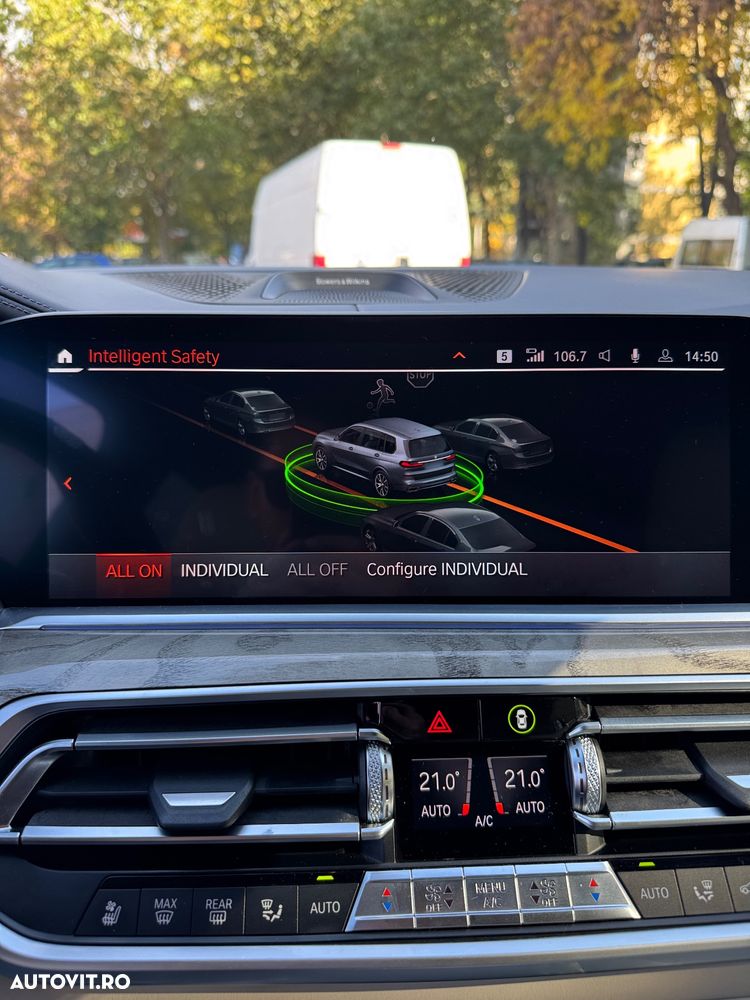 BMW X7 M50d - 27