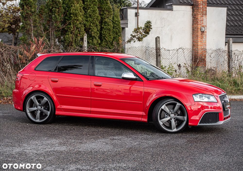Audi RS3 Sportback Standard - 3