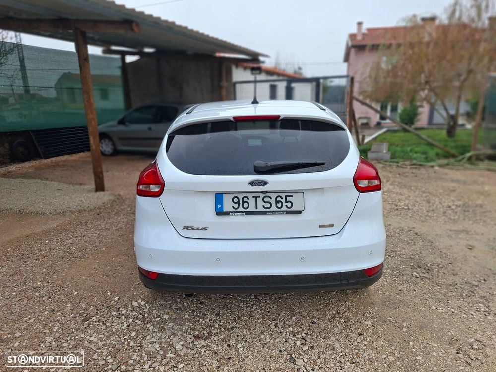 Ford Focus 1.0 EcoBoost Titanium - 12