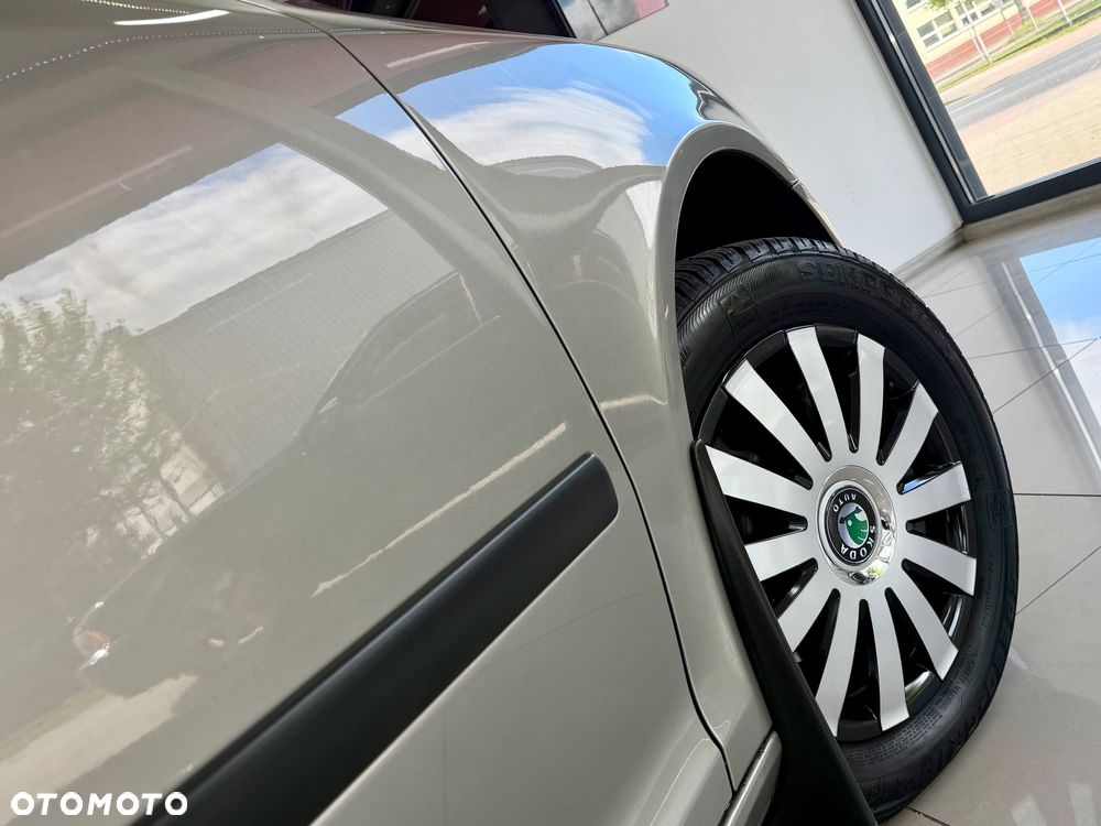 Skoda Octavia 1.4 TSI Family Plus - 8