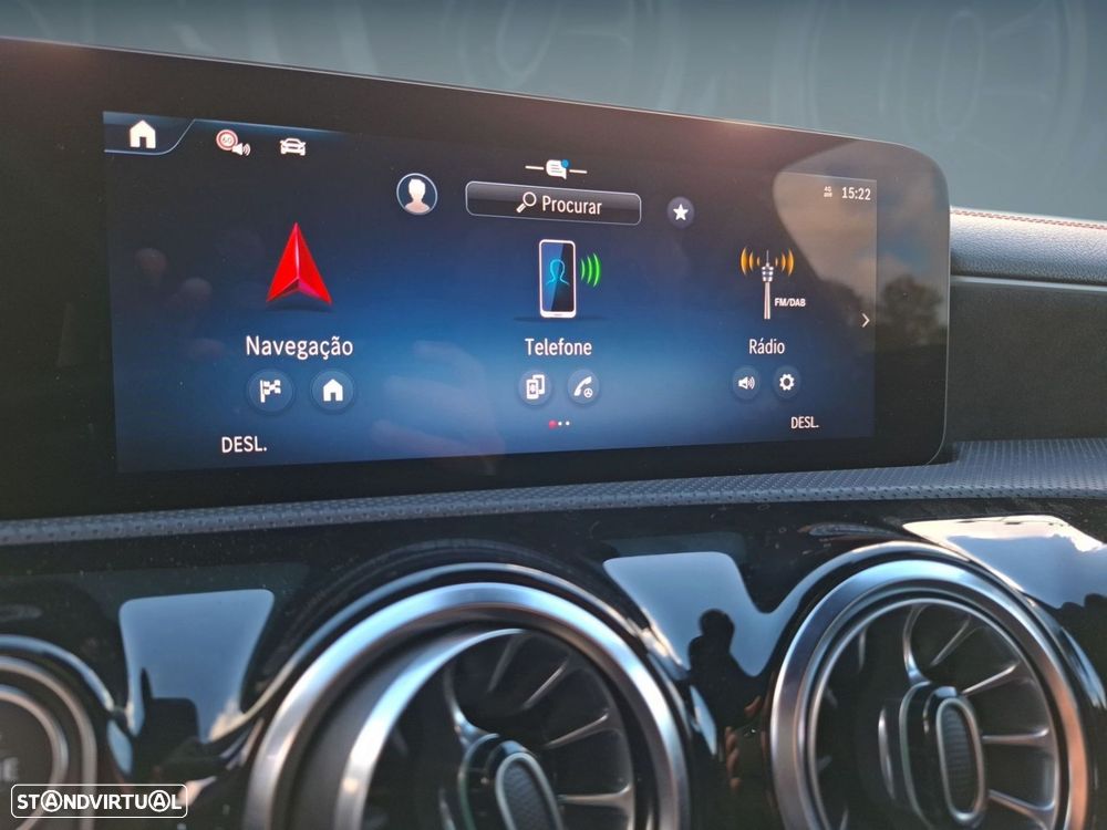 Mercedes-Benz CLA 200 d Shooting Brake AMG Line Aut. - 24