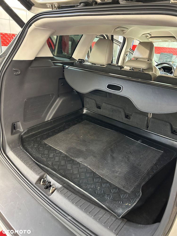 Ford Escape - 36