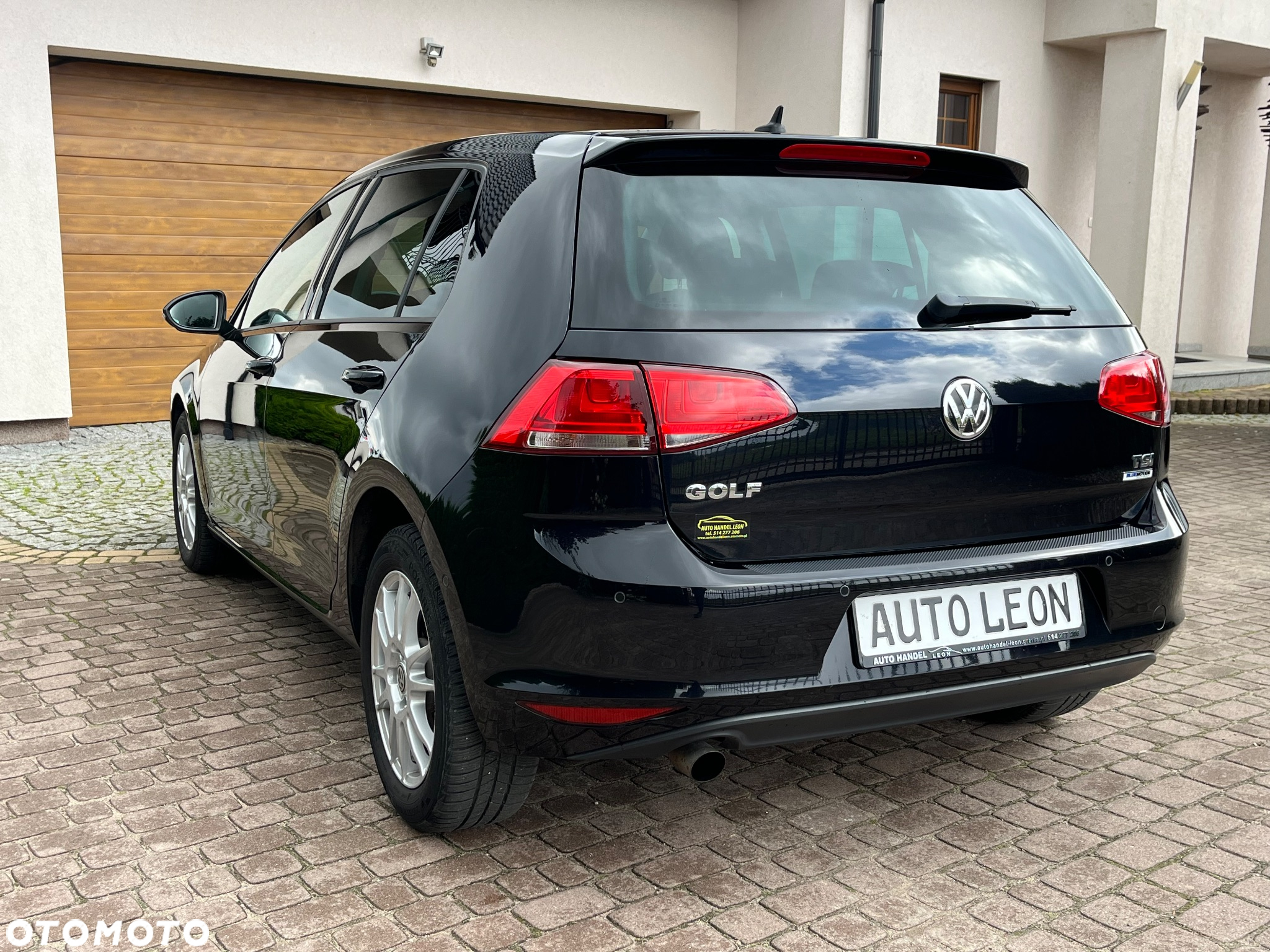 Volkswagen Golf 1.2 TSI BlueMotion Technology Comfortline - 8