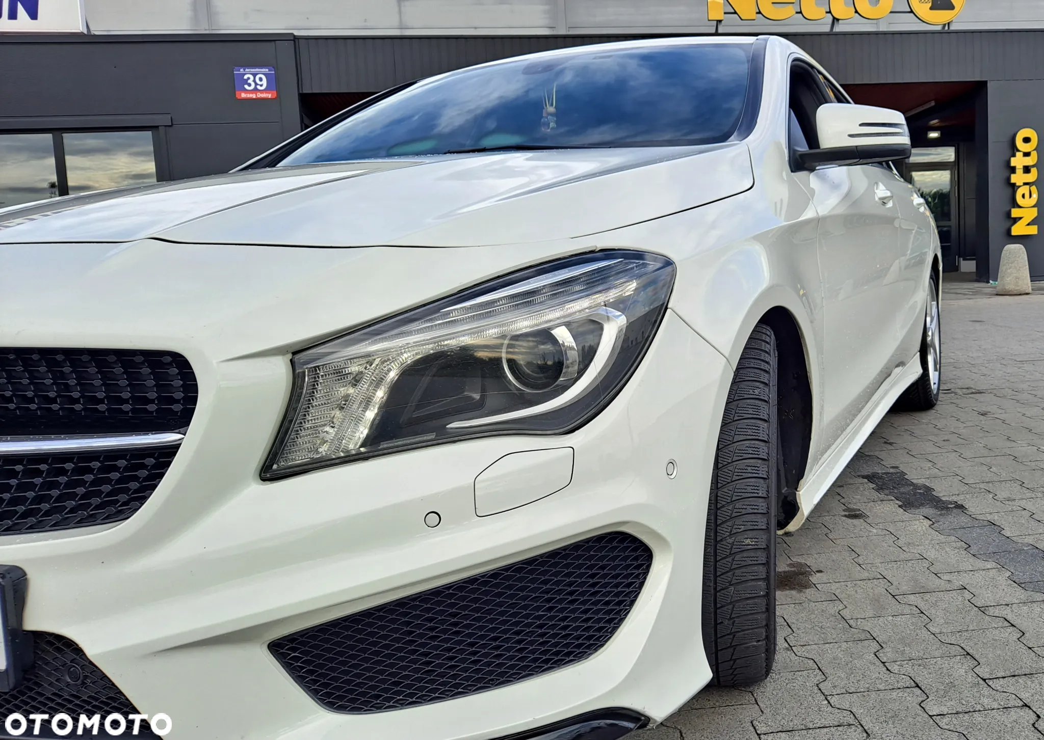 Mercedes-Benz CLA - 10