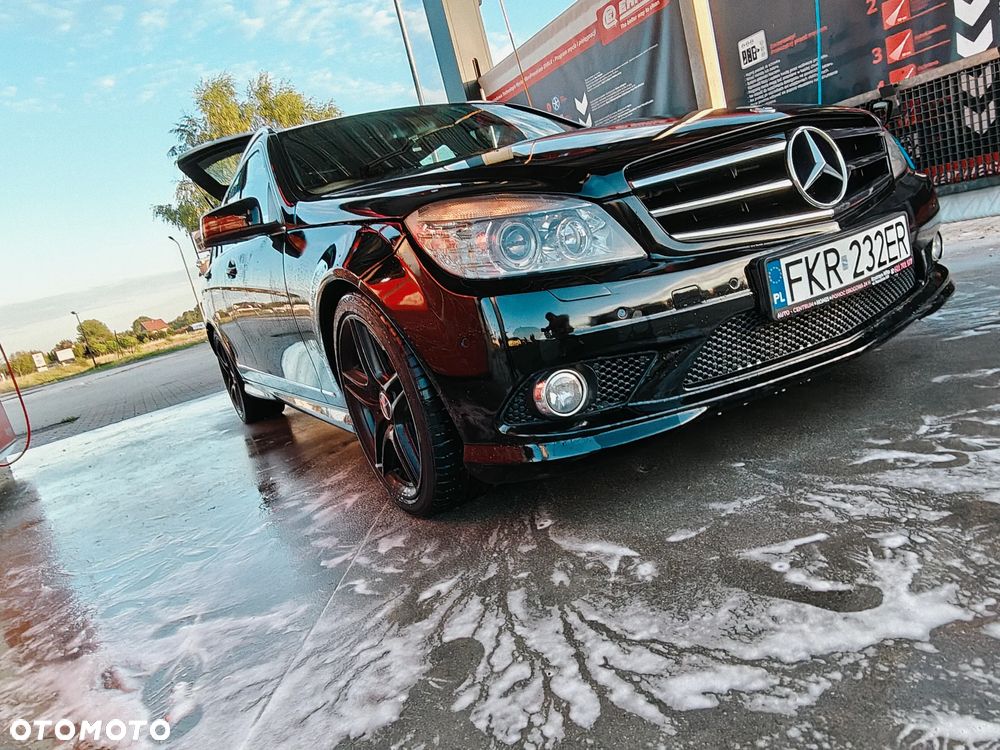 Mercedes-Benz Klasa C 250 CDI DPF Automatik BlueEFFICIENCY Special Edition - 14