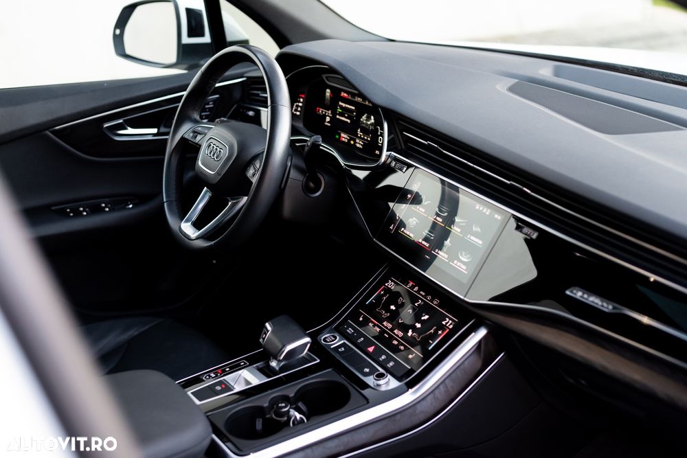 Audi Q7 3.0 55 TFSI quattro Tiptronic S Line - 7