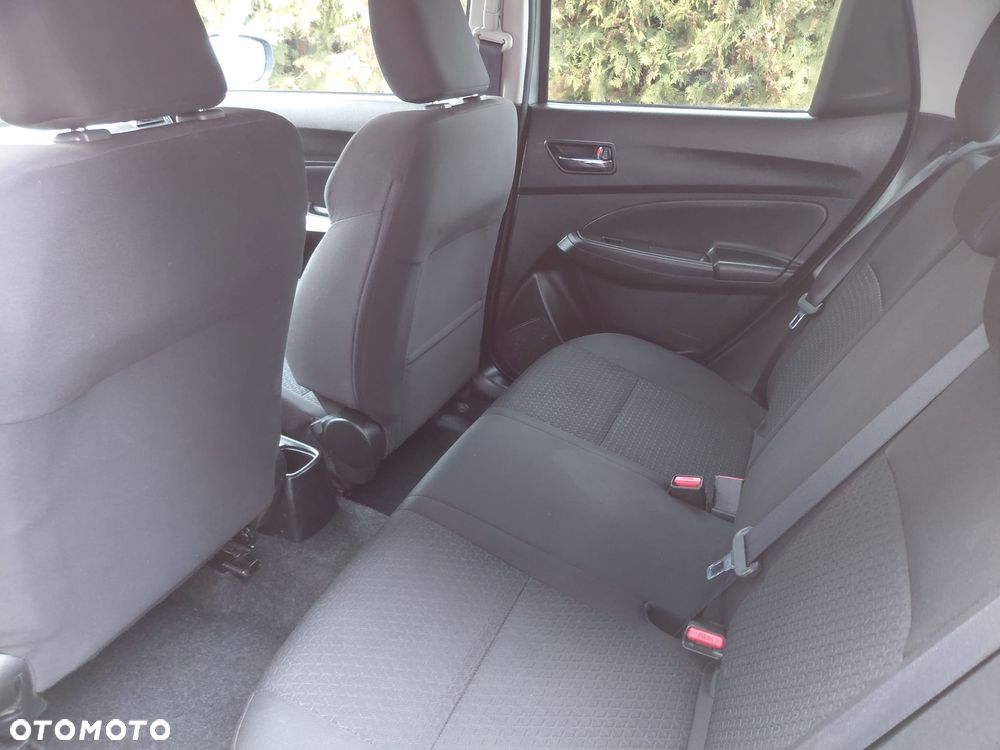 Suzuki Swift - 18
