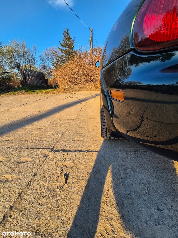 Mazda MX-5 1.8 16V - 15