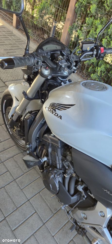 Honda CB - 11