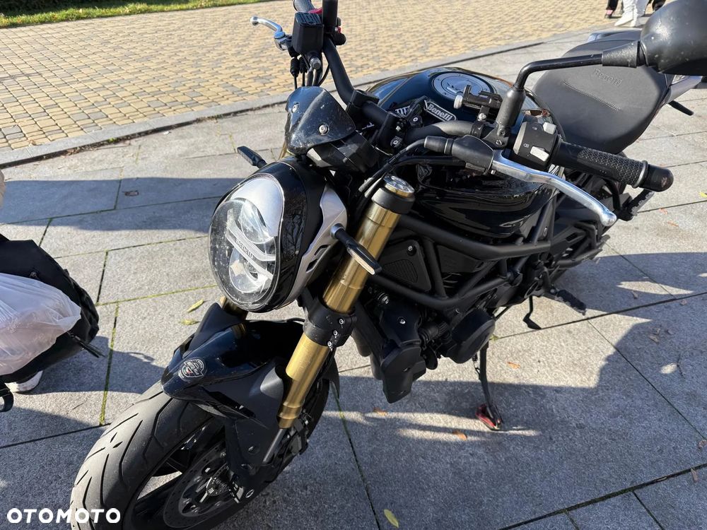 Benelli 752 S - 15