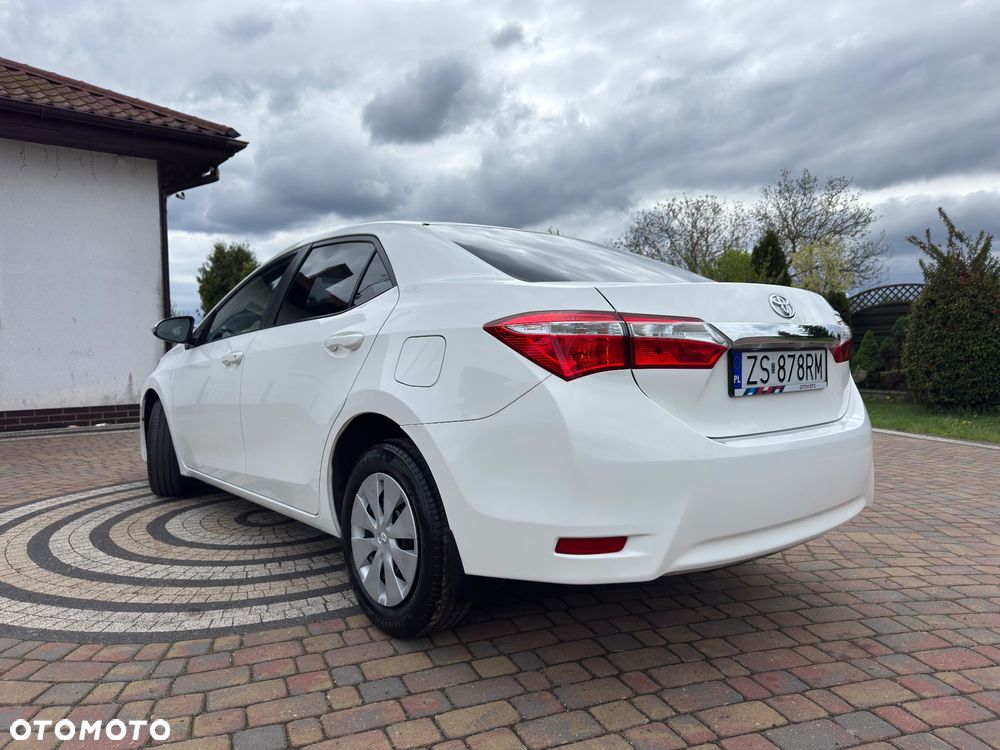 Toyota Corolla 1.4 D-4D Active EU6 - 5