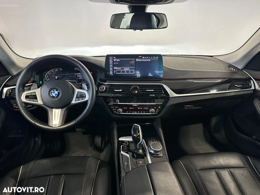 BMW Seria 5 520d Aut. - 9