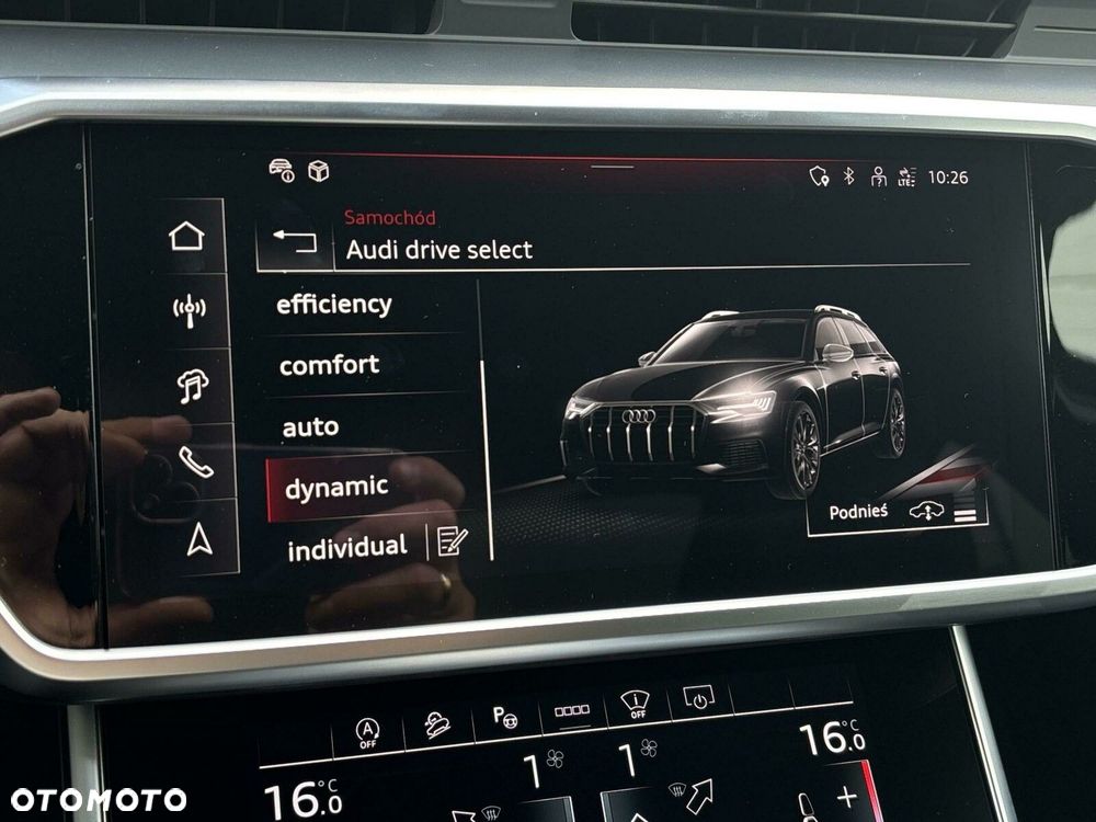 Audi A6 Allroad - 24