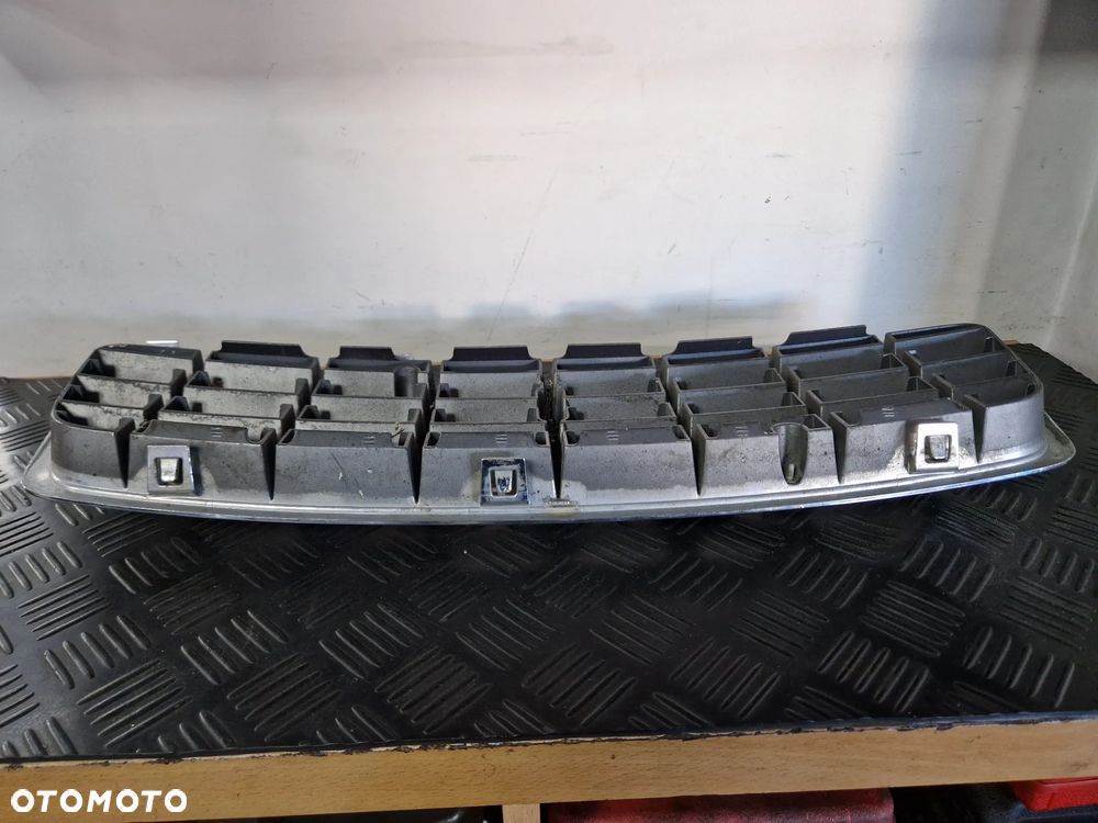 VOLVO XC70 I LIFT 04-07  GRILL ATRAPA CHŁODNICY ORYGINAŁ - 4