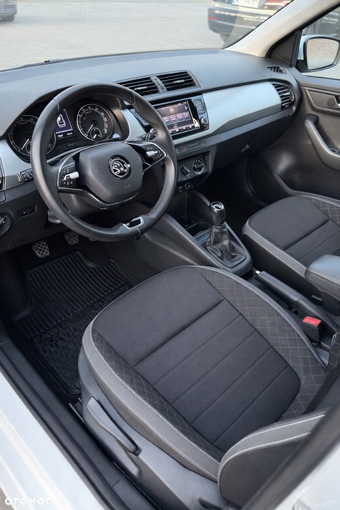 Skoda Fabia 1.0 TSI Ambition Plus - 10