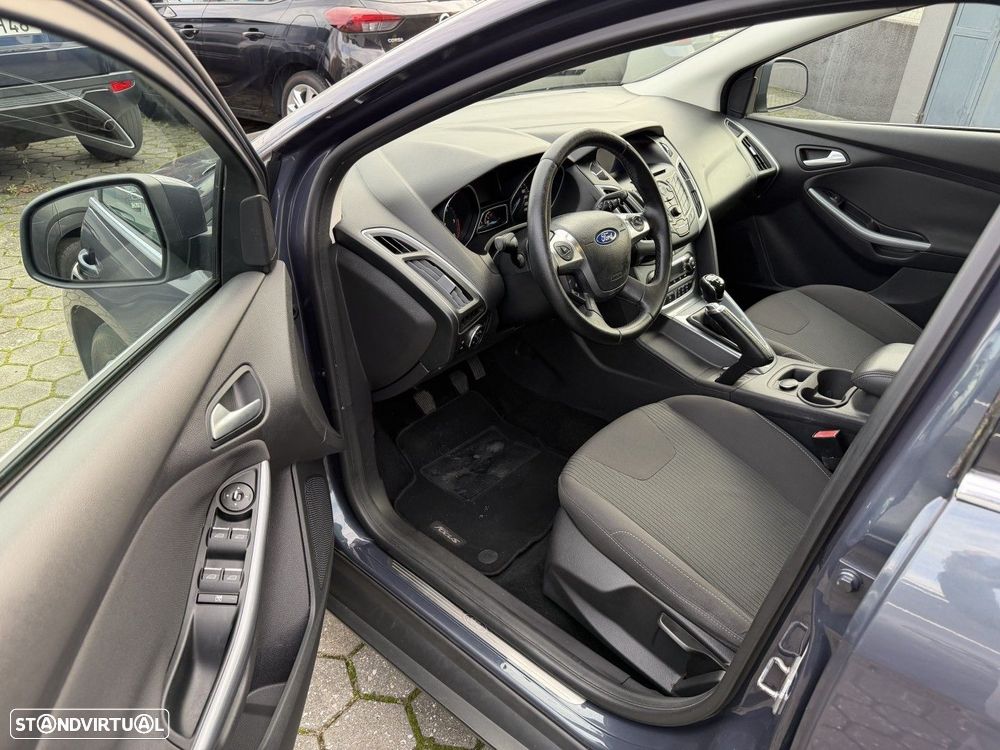 Ford Focus SW 1.6 TDCi ECOnetic 99g S&S Titanium - 8