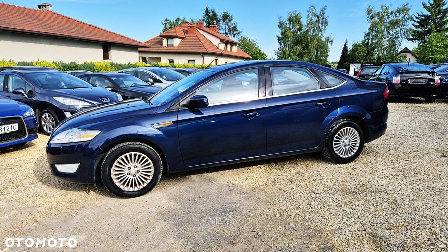 Ford Mondeo 2.0 Ghia X100 / X - 28