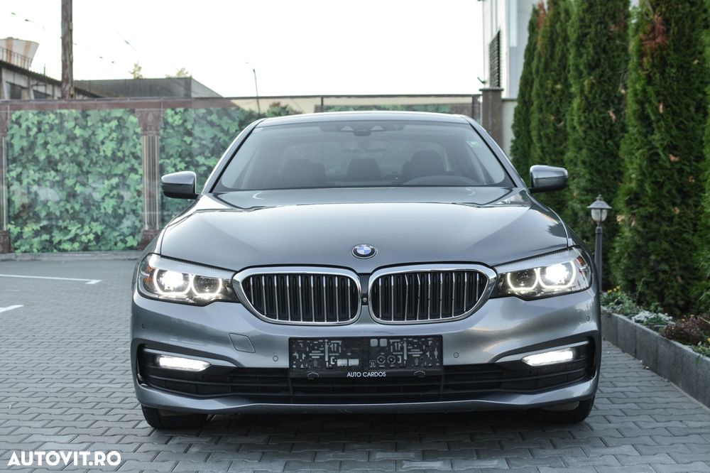 BMW Seria 5 520d xDrive AT - 3